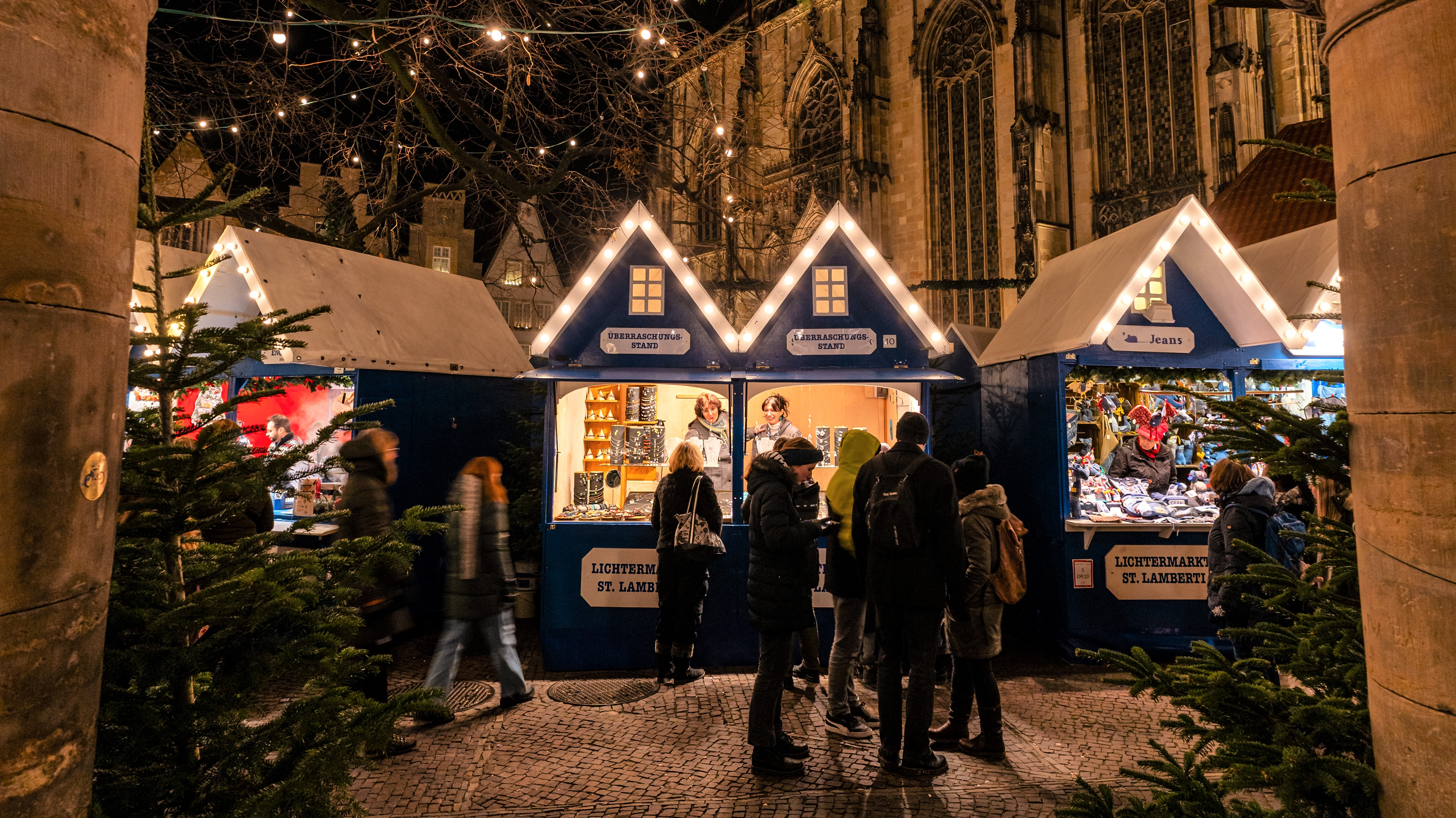 Weihnachtsmarkt vor St. Lamberti