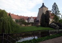 Schloss Steinfurt in Burgsteinfurt - Blick über die Gräfte