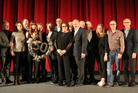 Nach der Kino-Premiere ließ sich das gesamte Wilsberg-Team vom Publikum feiern.