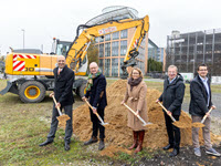 Foto Erster Spatenstich für das Stadthaus 4