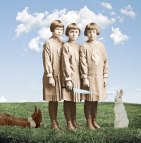 Christian Stork
Drillingstreiben
Auf dieser Collage sind drei Mädchen und ein Kaninchen zu sehen.