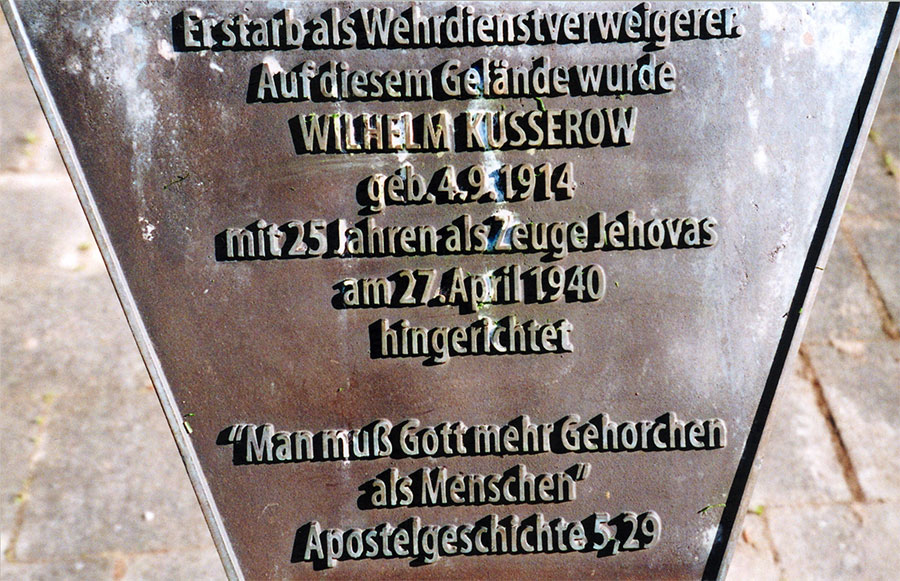 Stele Kusserow