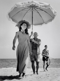 Pablo Picasso und Françoise Gilot, Golfe-Juan, Frankreich, August 1948 © Robert Capa © International Center of Photography, Magnum Photos